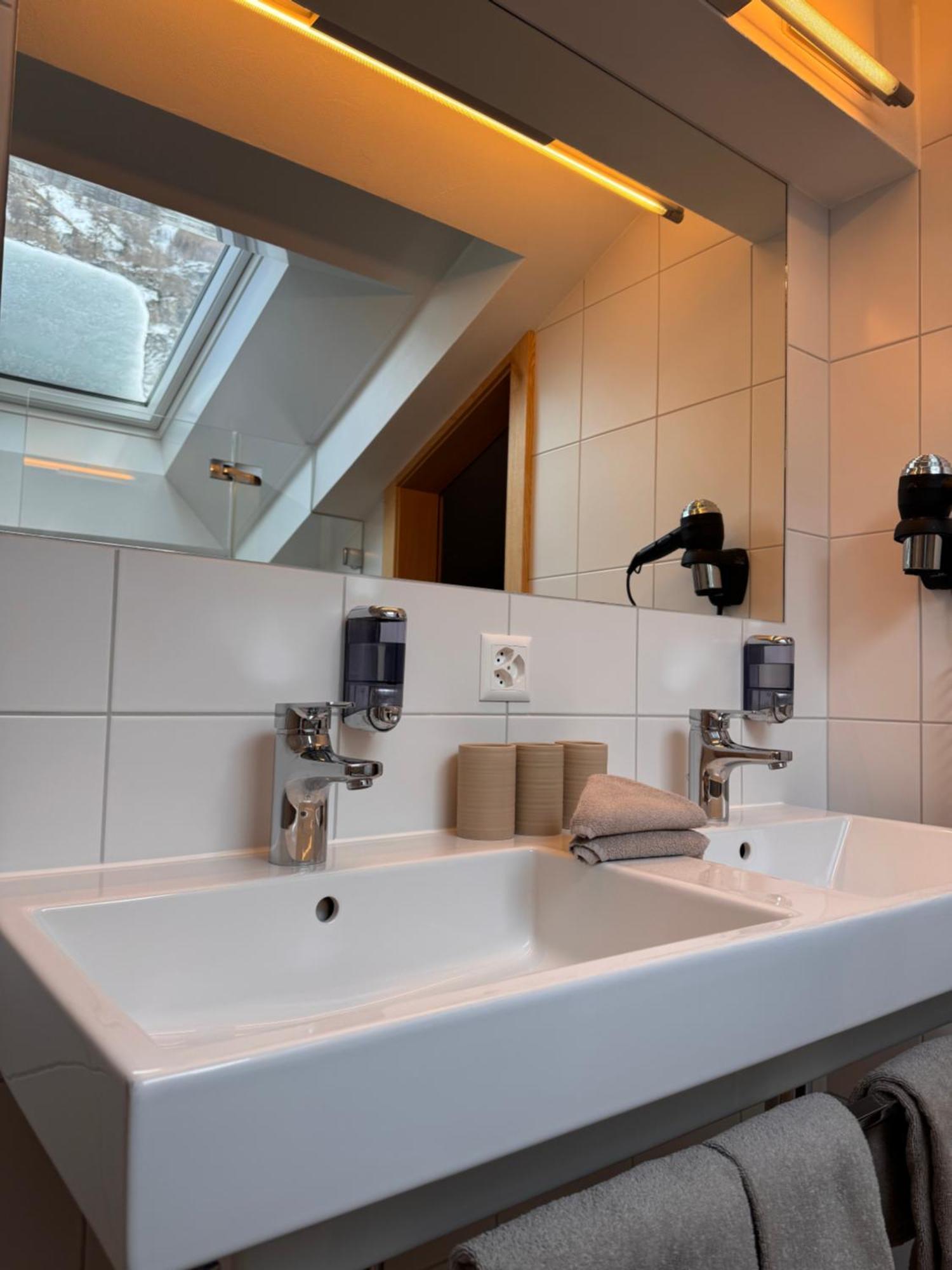 Hotel Plateau Rosa Церматт Экстерьер фото